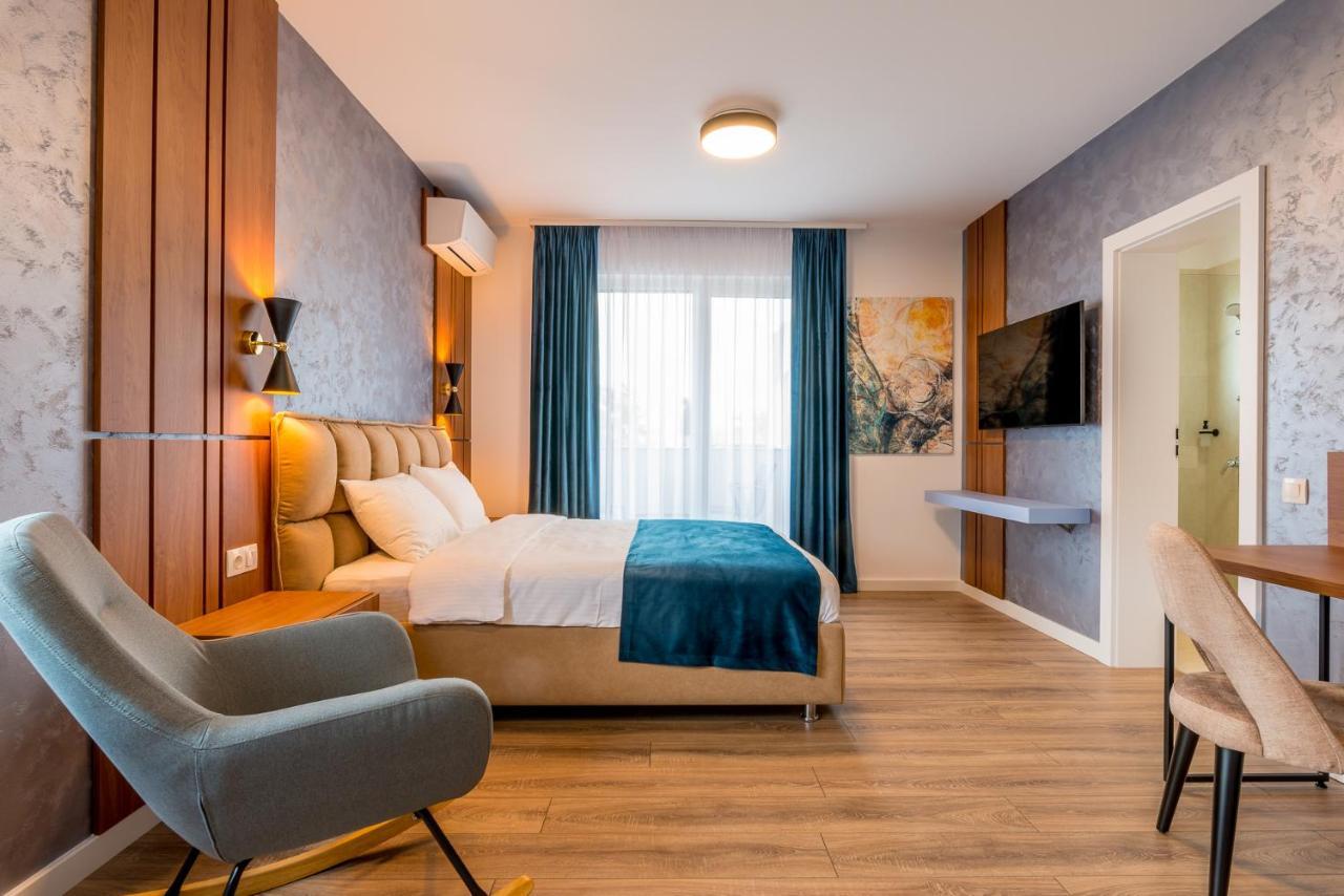 Sarmihouse Aparthotel คลูจ-นาโปกา ภายนอก รูปภาพ